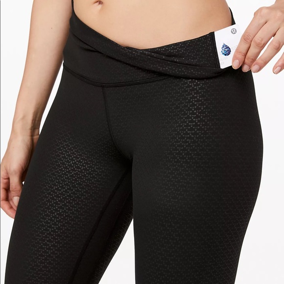 NWOT Lululemon Align High-Rise Pant 25” - Picture 2 of 3